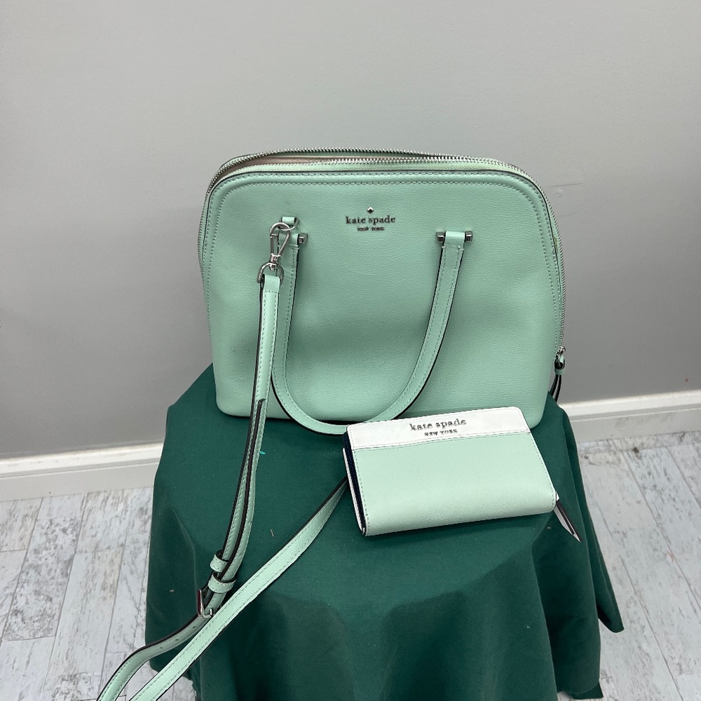 Kate Spade dome purse with wallet